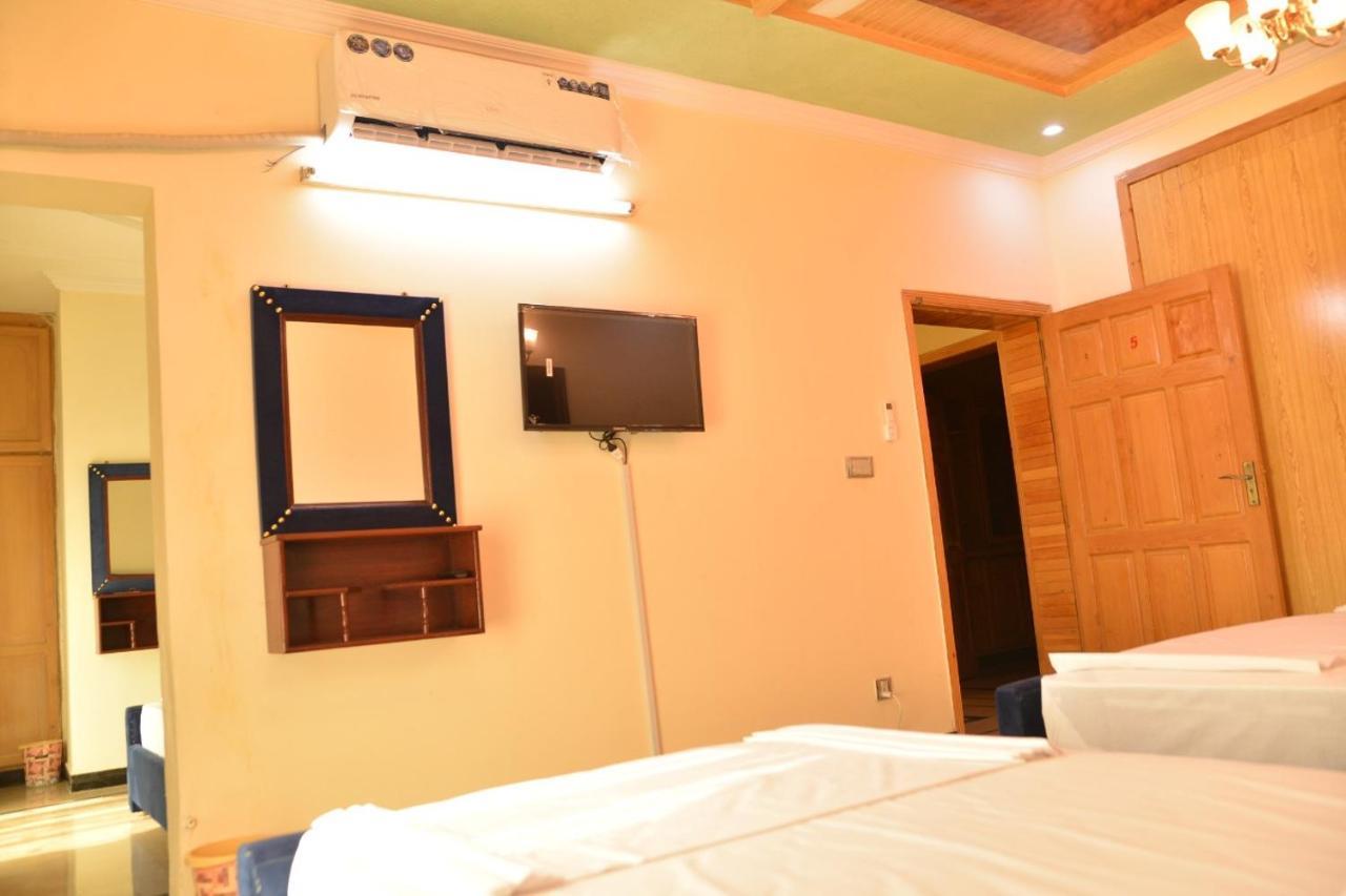 Redbury Guesthouse Iszlámábád Kültér fotó