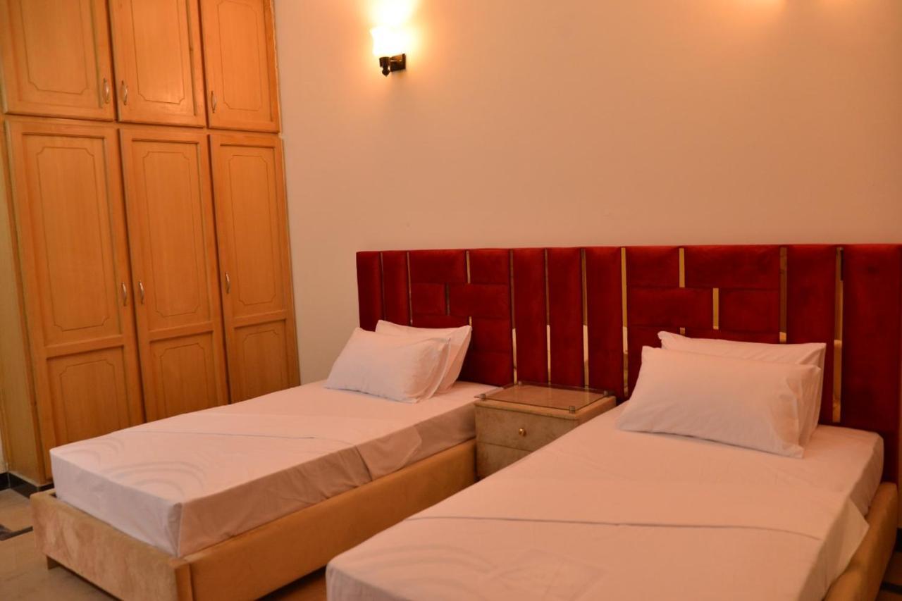 Redbury Guesthouse Iszlámábád Kültér fotó