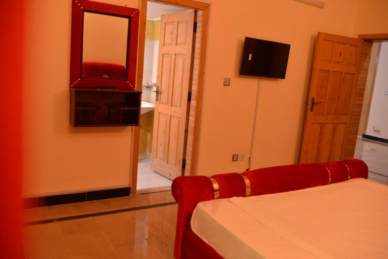 Redbury Guesthouse Iszlámábád Kültér fotó