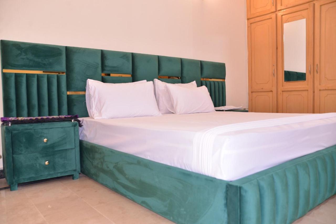 Redbury Guesthouse Iszlámábád Kültér fotó